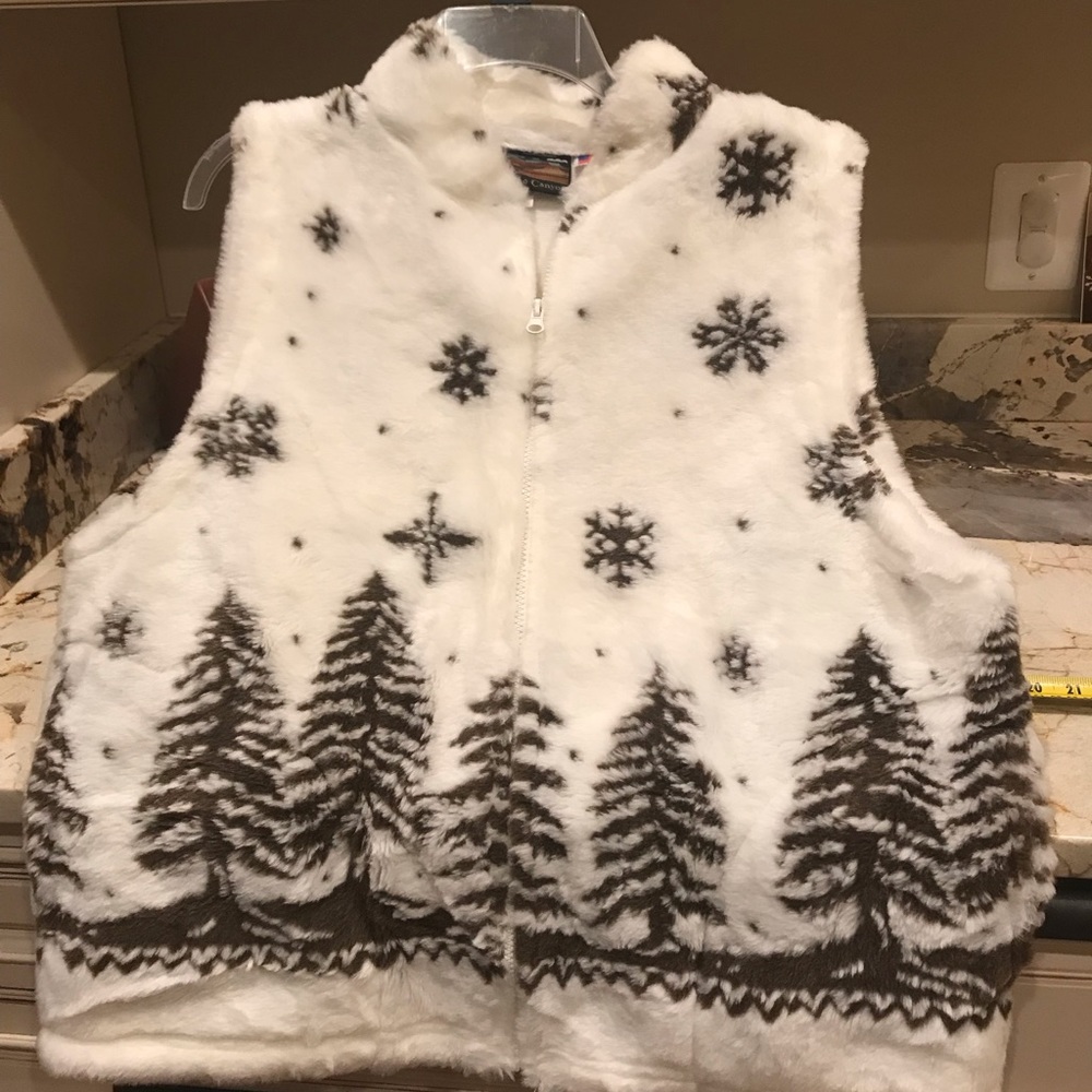 Cobblestone Canyon Vest